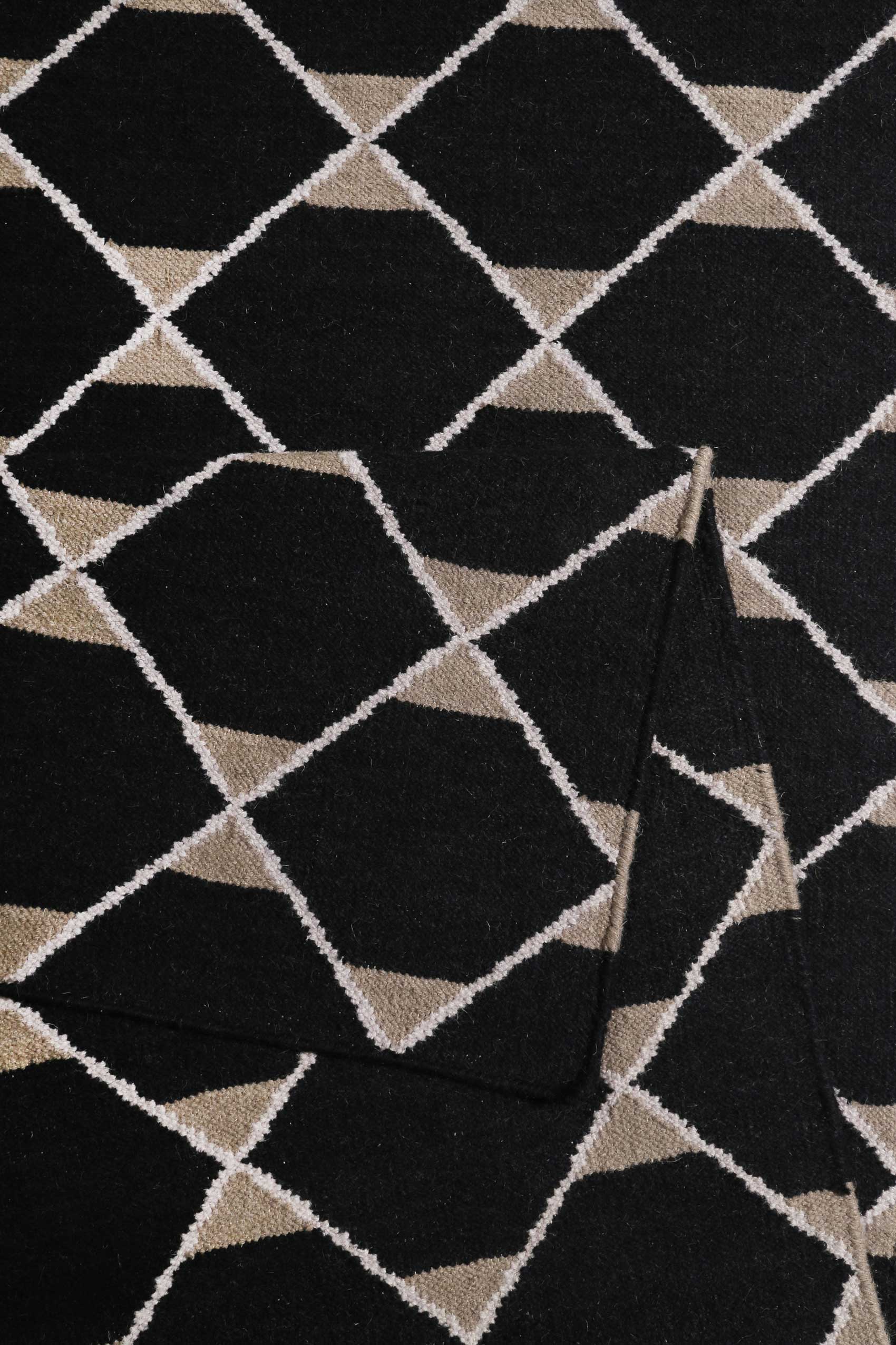 Esprit Kelim Teppich Schwarz aus Wolle 