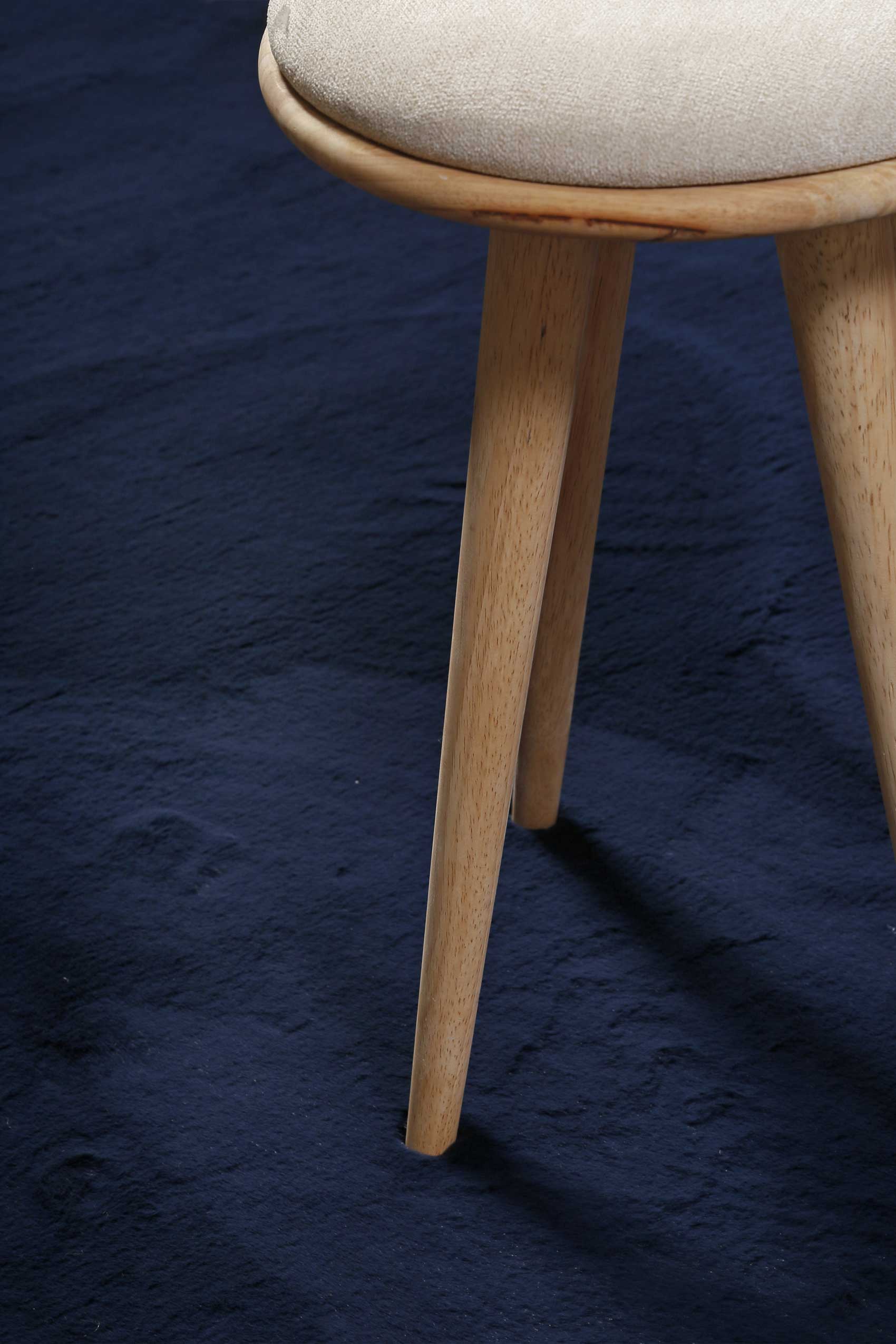 Esprit Kunstfell Teppich Dunkelblau und sehr flauschig Hochflor 