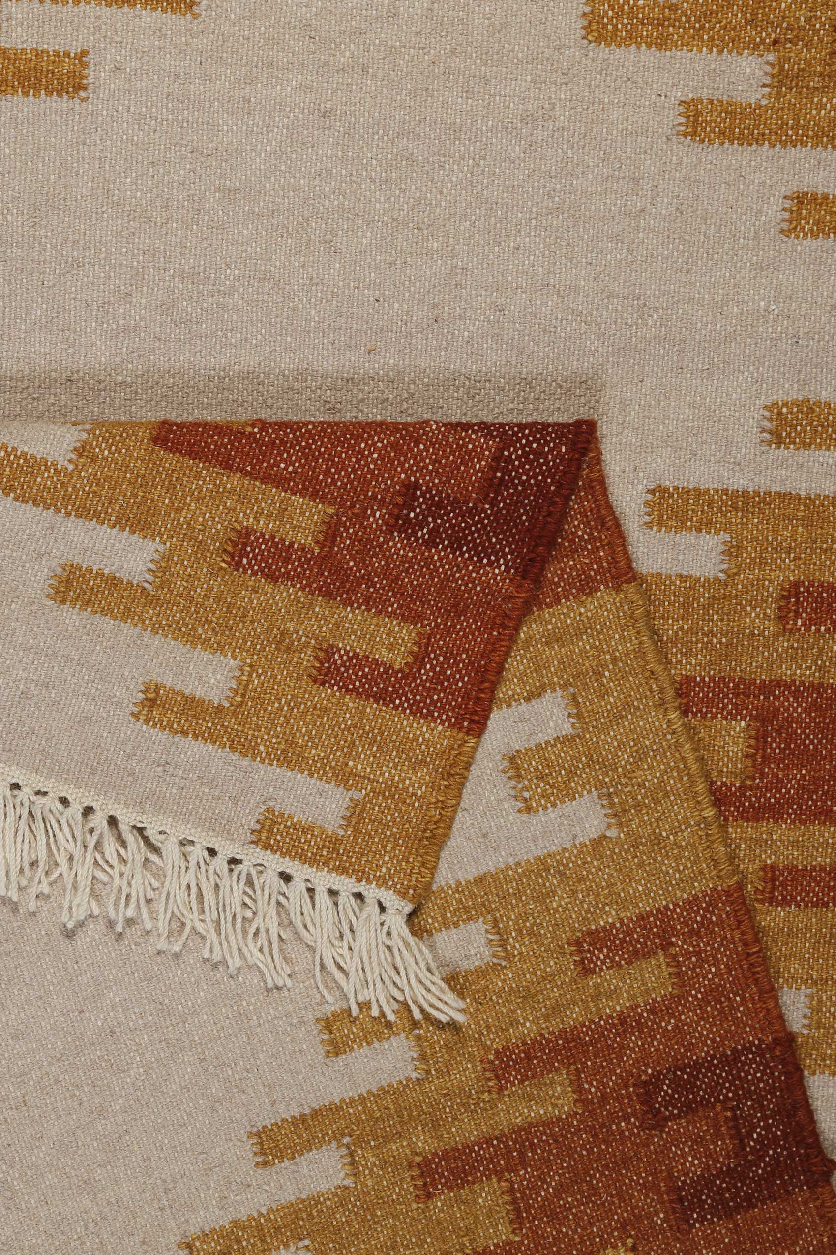 Kelim Teppich Beige Ocker aus Wolle 