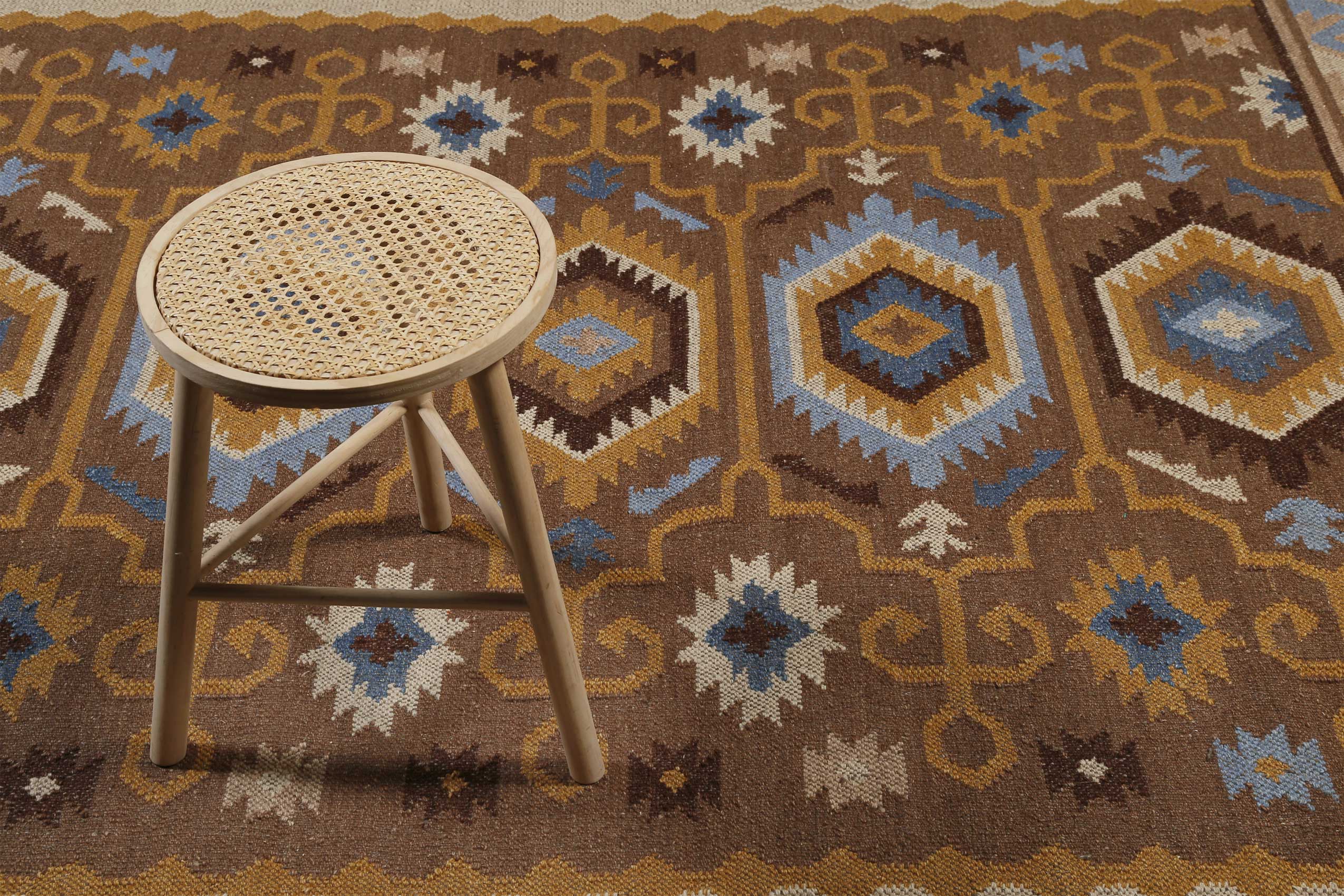 Kelim Teppich Braun aus Wolle 