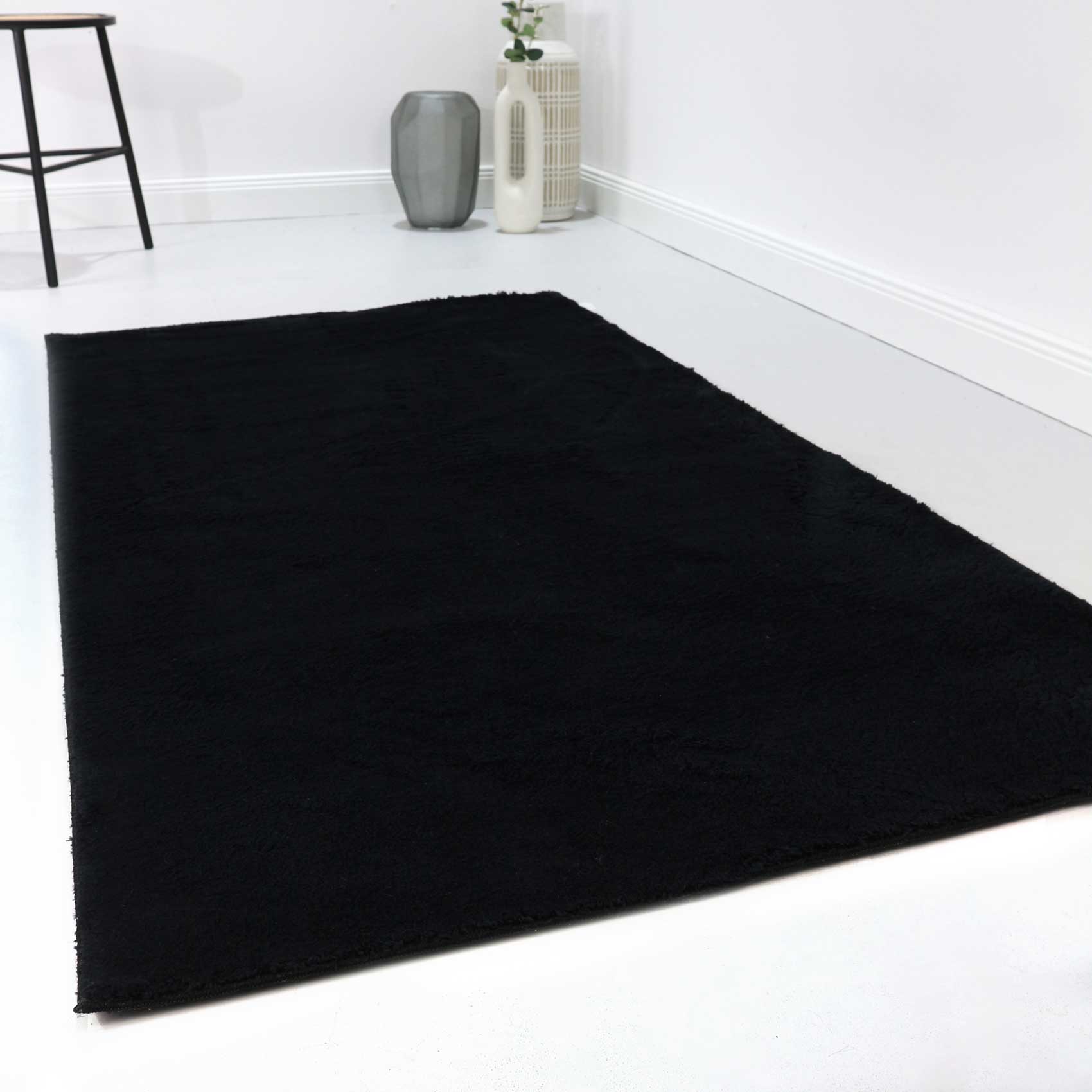 Kurzflor-Teppich Schwarz soft & weich 