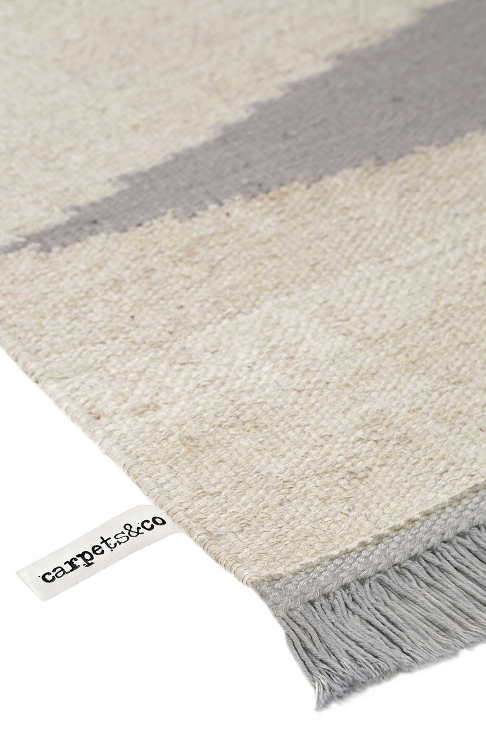 Kelim Teppich Grau Beige aus Naturfasern 
